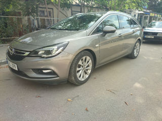 Opel Astra foto 1