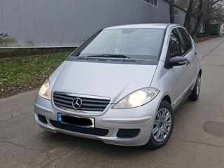 Mercedes A-Class foto 3