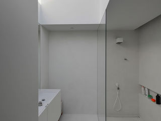 Индивидуальные перегородки для ванной комнаты. Despartitori din sticla pentru baie. foto 3