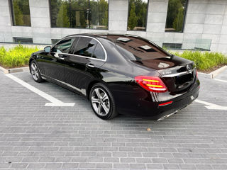 Mercedes E-Class foto 4