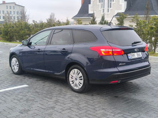 Ford Focus foto 4