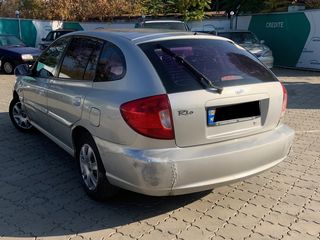 KIA Rio foto 4