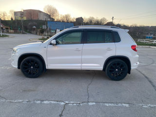 Volkswagen Tiguan foto 4