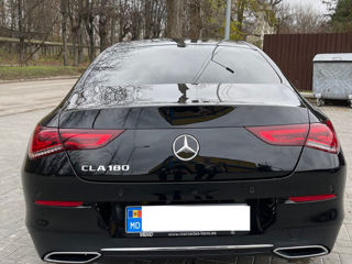 Mercedes CLA foto 2