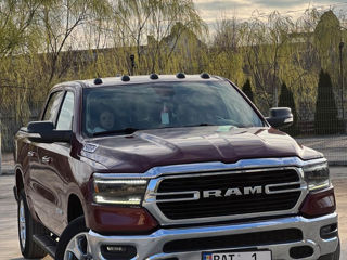 Dodge Ram foto 2