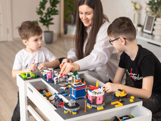 Masa pentru Lego. Лего стол. Blocuri pentru constructie