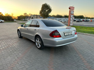 Mercedes E-Class foto 4