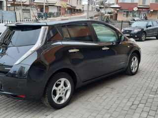 Nissan Leaf фото 5