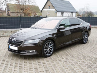 Skoda Superb foto 3