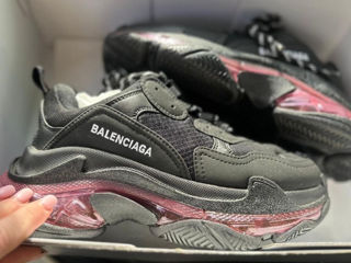 Vind Urgent Balenciaga Triple S Sneaker Black/Pink 38 foto 2