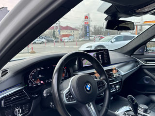 BMW 5 Series foto 17