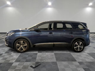 Peugeot 5008 foto 3