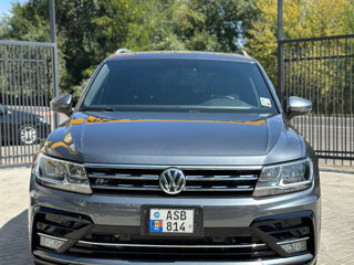 Volkswagen Tiguan foto 2