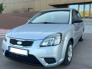 KIA Rio foto 3