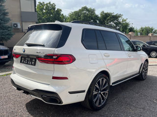 BMW X7 foto 4