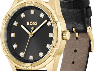 Hugo Boss RHEA, doar 200€