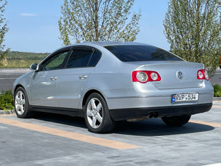 Volkswagen Passat foto 4