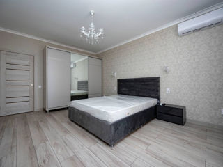 Apartament cu 2 camere, 70 m², Buiucani, Chișinău foto 1