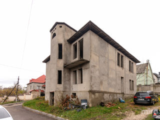 str. Cobzarilor, Codru, Chișinău foto 2