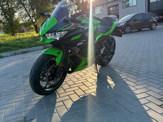 Kawasaki Ninja 650 foto 4