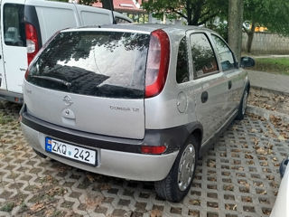 Opel Corsa foto 3