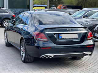 Mercedes E-Class foto 5