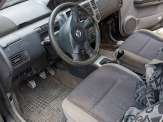 Nissan X-Trail foto 6