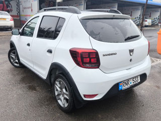 Dacia Sandero foto 4