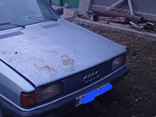 Audi 80 foto 3