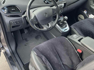 Renault Grand Scenic foto 7