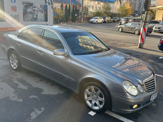 Mercedes E-Class foto 3