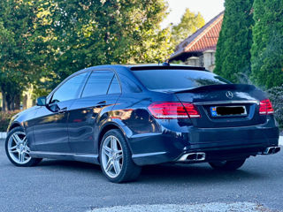 Mercedes E-Class foto 4