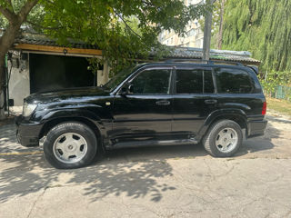 Toyota Land Cruiser foto 3