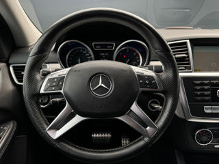 Mercedes M-Class foto 11