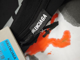 Balenciaga foto 8