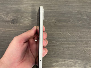 IPhone 11 128 gb foto 4