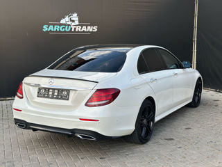 Mercedes E-Class foto 4