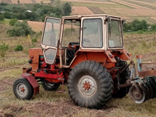 Tractor   ЮМЗ - 6 foto 2