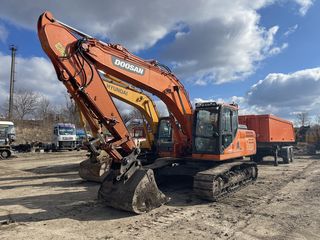 Excavator Doosan dx225 экскаватор