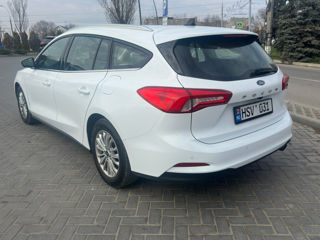 Ford Focus foto 6