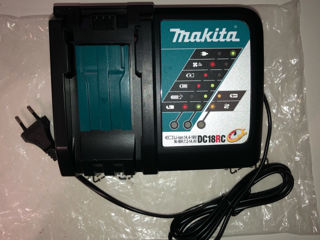 Продается новое зарядное устройство Makita DC18RC