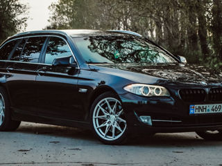 BMW 5 Series foto 7