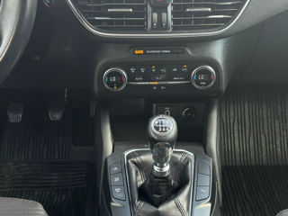 Ford Focus foto 14