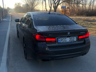 BMW 5 Series foto 5