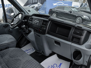 Ford Transit foto 6