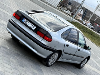 Renault Laguna foto 3