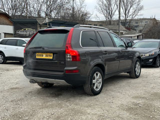 Volvo XC90 foto 6