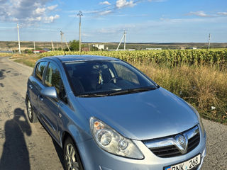 Opel Corsa foto 6