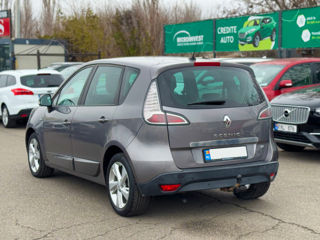 Renault Scenic foto 8