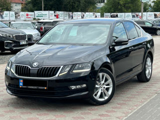 Skoda Octavia foto 1